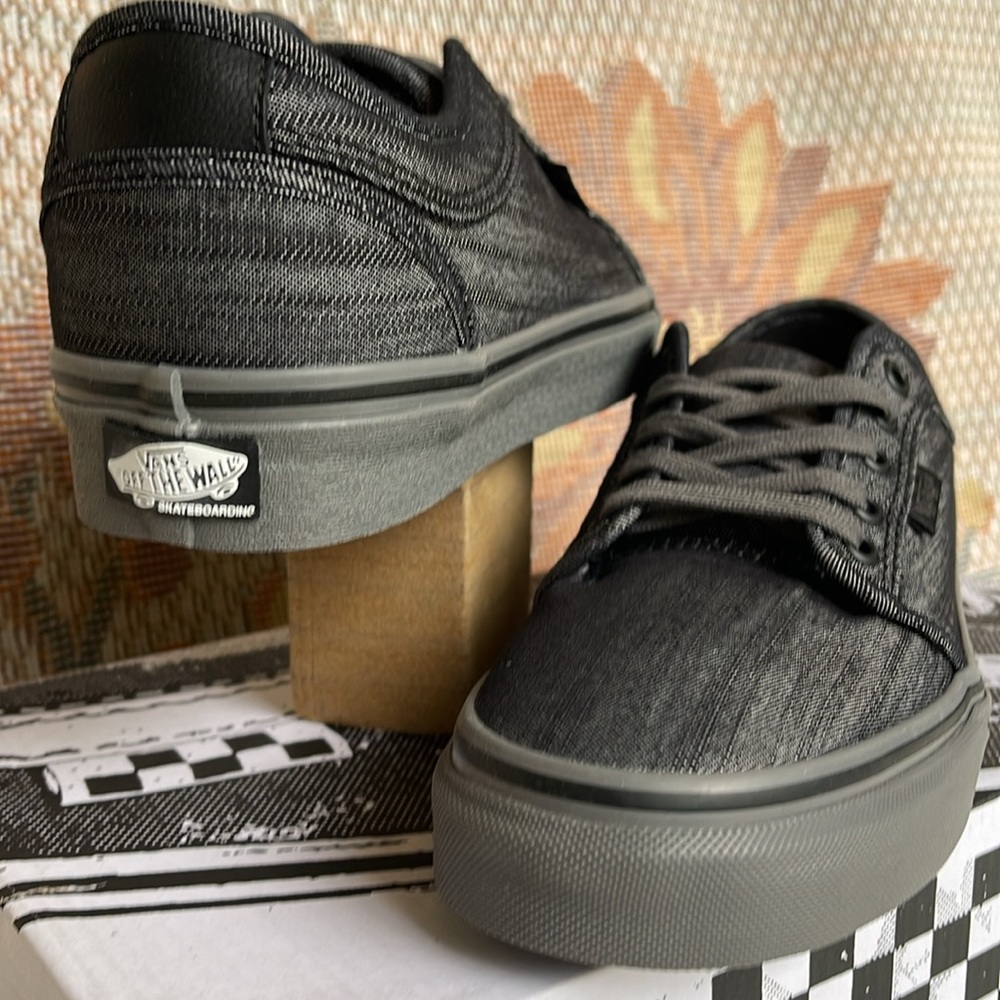 Vans WMNS Skate Chukka Low
Black/Grey/Denim
VN0A4BX45BR
Sneakers - Picture 6 of 16
